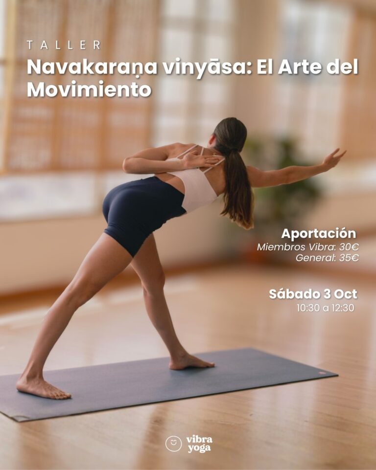 Cartel del taller Navakarana Vinyasa, el arte del movimiento, el 3 de octubre en Vibra Yoga Studio